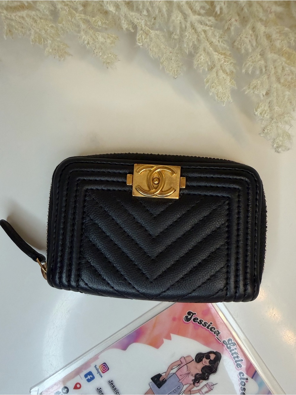 🎀Chanel Calfskin Chevron Quilted Zip Around Boy Coin Purse Black